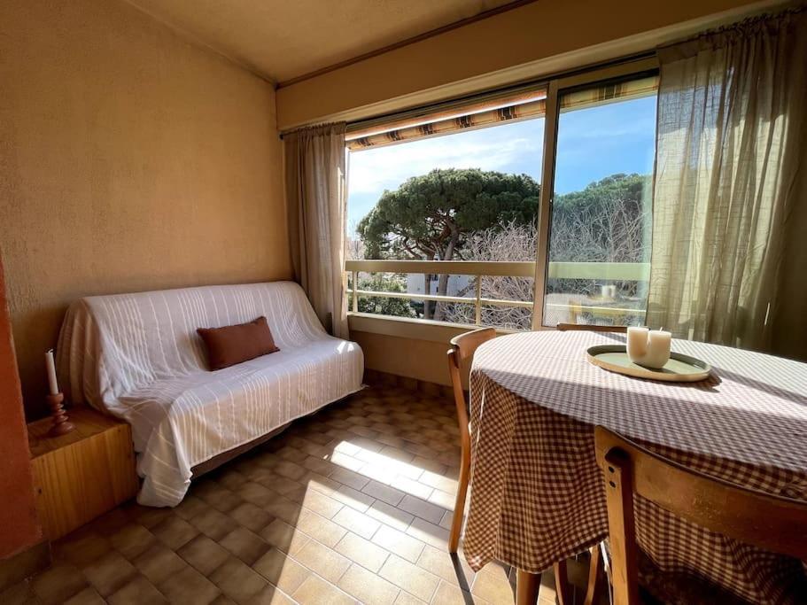 Cocooning Sur Le Port Proche De La Mer Apartment Hyeres